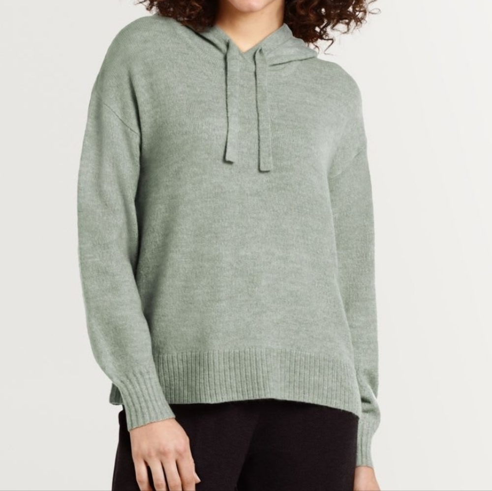Reitmans Green Hooded Sweater Pullover Cozy Loungewear Knit Loose Slouchy warm